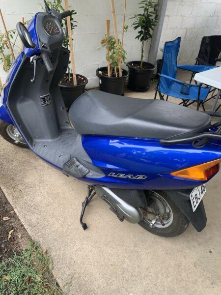 Honda lead 2007 100cc scooter 12 months rego. only 2745kms