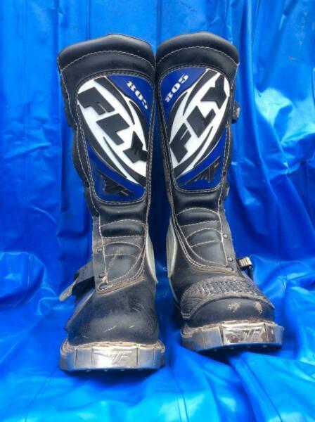 Fly 805 Motocross boots