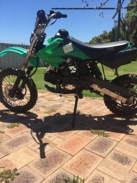 TDRpro pitbike motorcycle 125cc 4 speed no clutch