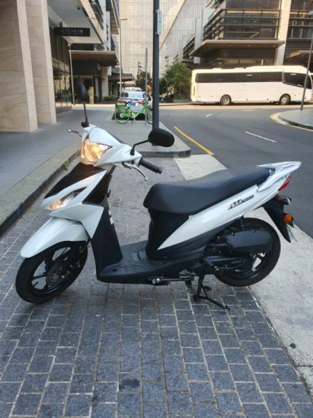 Suzuki Address 110 Scooter Motorcycle