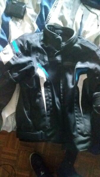 used driride air ride 4 motorcycle jacket XXL no rips all zippers work
