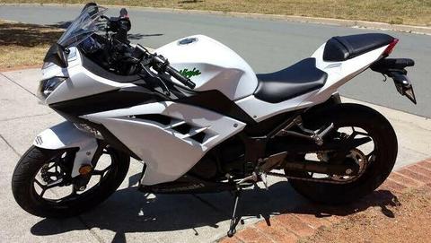 Kawasaki ninja 300 $2500ono or swaps
