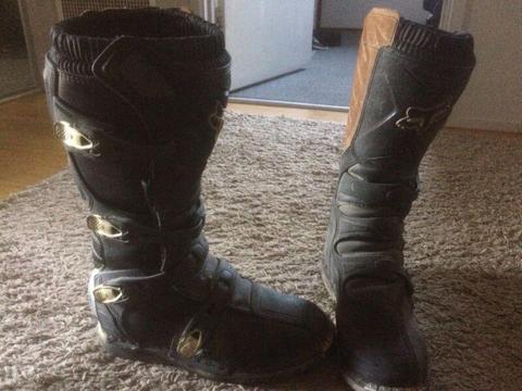Men's size M10 Fox Motorcross boots