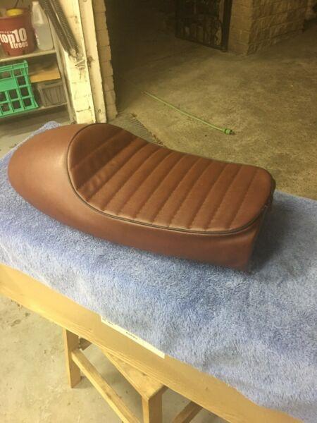 New Cafe racer seat