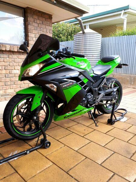 2013 Kawasaki ninja 300