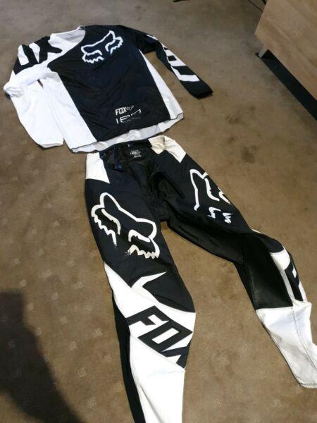 Fox Motorcross dirt bike 180 top and pants