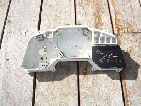 VFR750F 1990 Instrument case and fuel/temp gauges