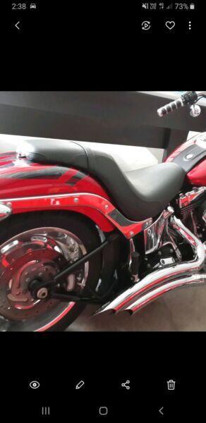 Harley softail silhouette seat