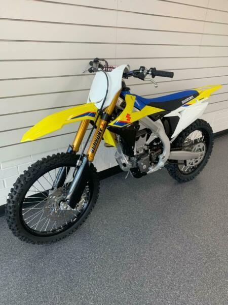 New 2019 Suzuki RM-Z450 - Now only $8750 - Saving $2750 off RRP!
