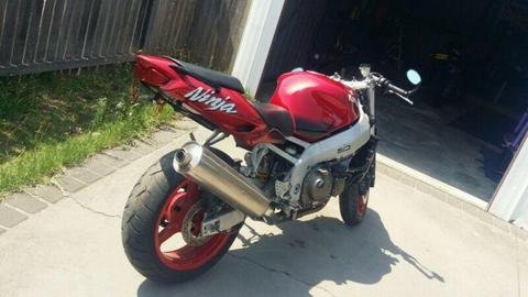 ZX9RR, 1998 street fighter 99% finished, swap