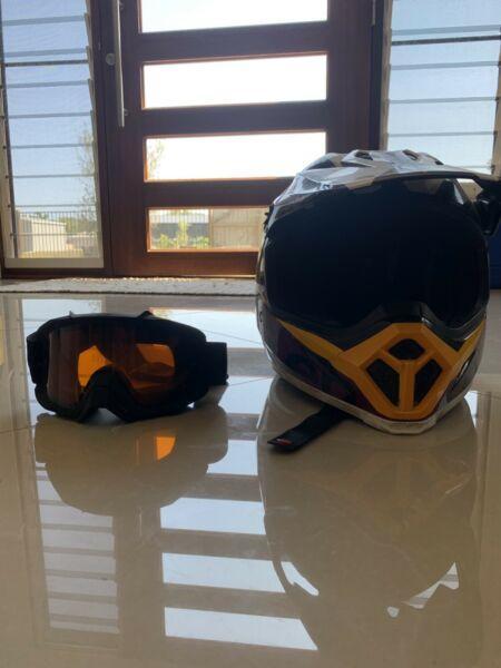 Helmet & goggles