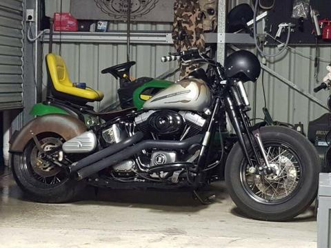 Patina Rusty Harley Davidson Bobber Rigid look softail