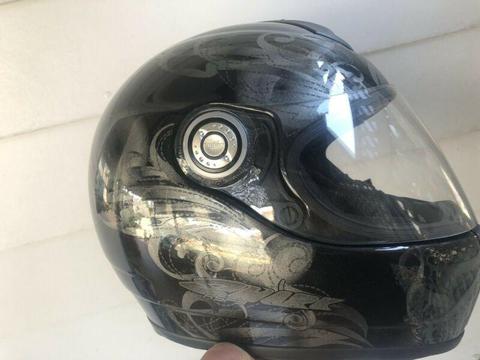 Motorbike helmet medium size 58