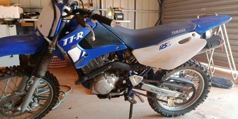2007 TTR 125 and parts bike