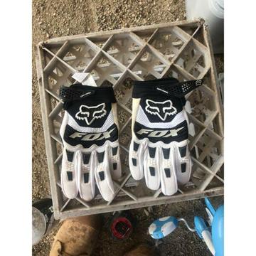Fox dirt paw dirt bike gloves
