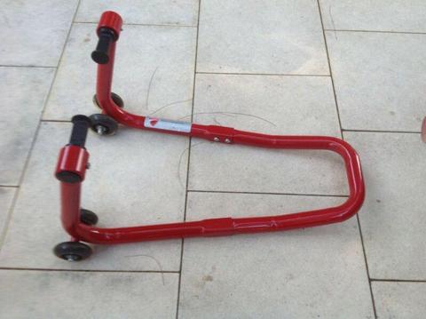 Ducati Panigale front wheel stand