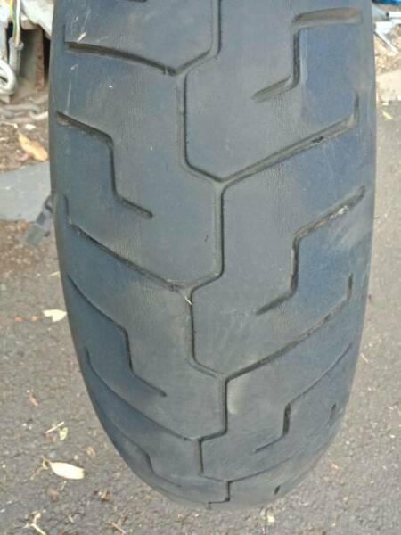 Dunlop K591 Cruiser tyre