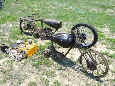 Vintage Waratah Motorcycle Projects