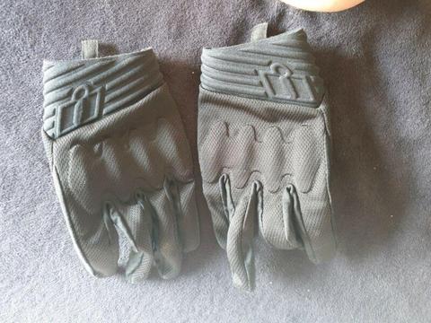 Motorcycle glove M size