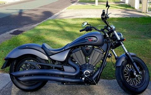 2014 Victory Gunner Low Km Immaculate