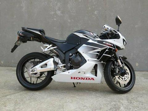 2016 Honda CBR600RR Road Bike 599cc