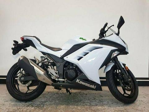 2015 Kawasaki Ninja 300 ABS