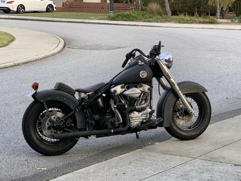 Custom Harley softail knucklehead bobber