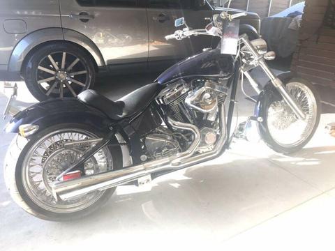 Custom chopper saxson . Harley Davidson softail