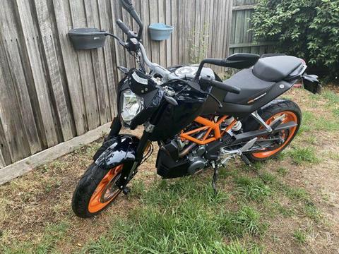 Ktm duke 390