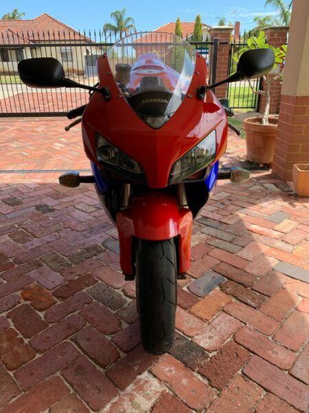 2004 CBR1000RR Fireblade