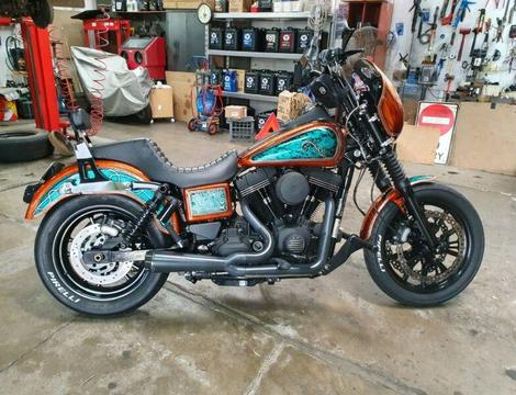 Harley Davidson dyna street bob cali clubstyle