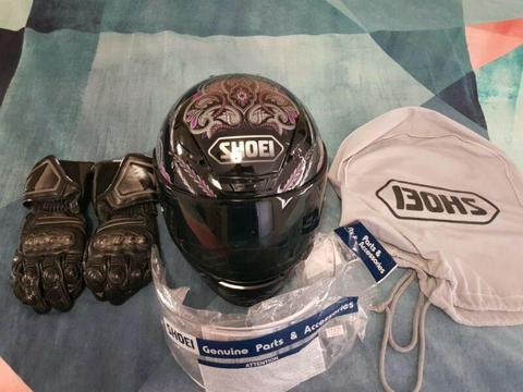 Ladies Shoei Helmet with genuine accessories and Dainese Gloves