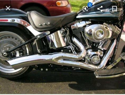 Wanted: want to buy a set of Vance and Hines chrome big radius exhaust