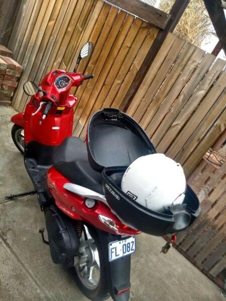SYM (Bolwell) HD200 Scooter 2006