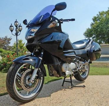 Honda Motorbike Deauville NT700