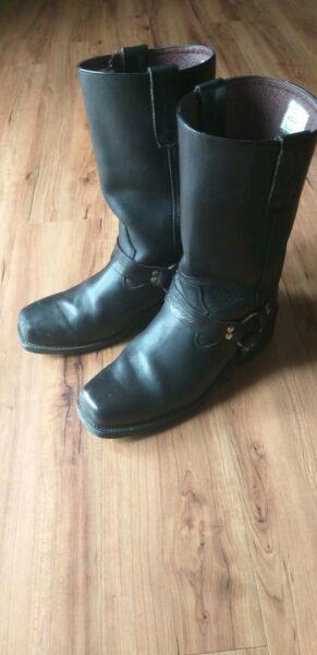 Leather motorbike boots size 11 excellent condition