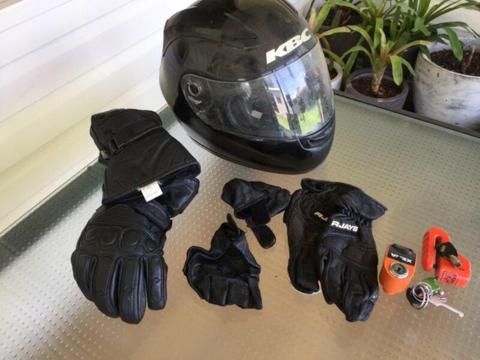 Men's helmet gloves and disc locks