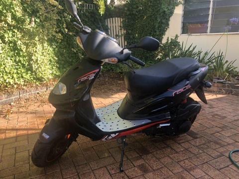 150 cc tgb scooter