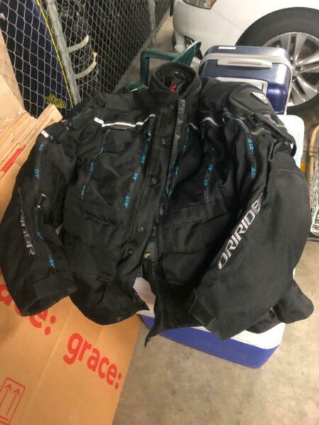 DriRider Motorcycle jacket XL and gloves