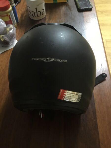 Motorbike helmet good condition No visor it broke off can be replaced
