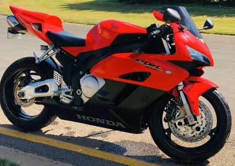 Honda CBR1000rr Fireblade