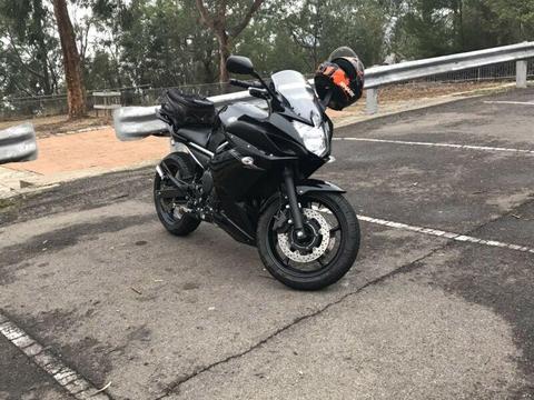 Yamaha FZ6R with 12 month's rego and just had major service