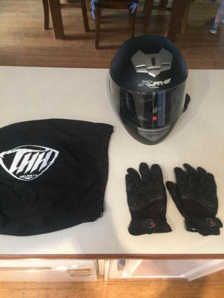 Apex Helmet and Gloves