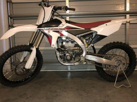 Yz250f 2015 special edition 44 hours