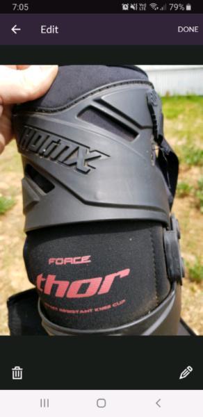 Thor force knee guards