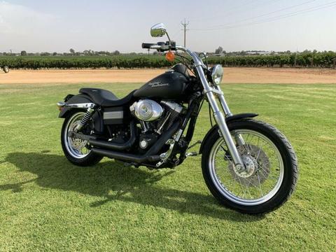 Harley Davidson dyna street bob FXDBI 2006