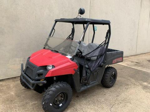 Polaris Ranger 500 4x4 buggy side by side