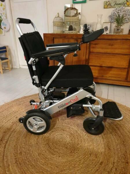 Powerchair Electric wheelchair mobility scooter