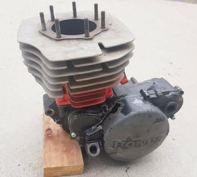 Honda CR480R motor