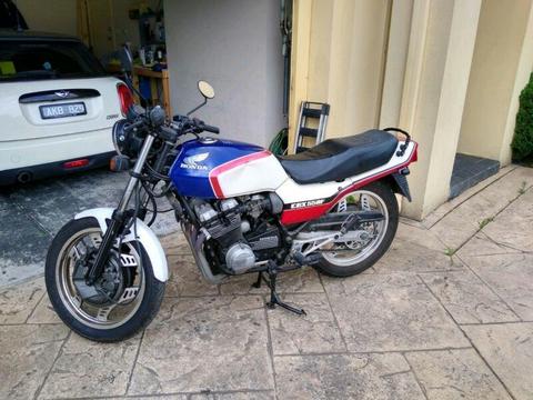 Honda CBX 550F